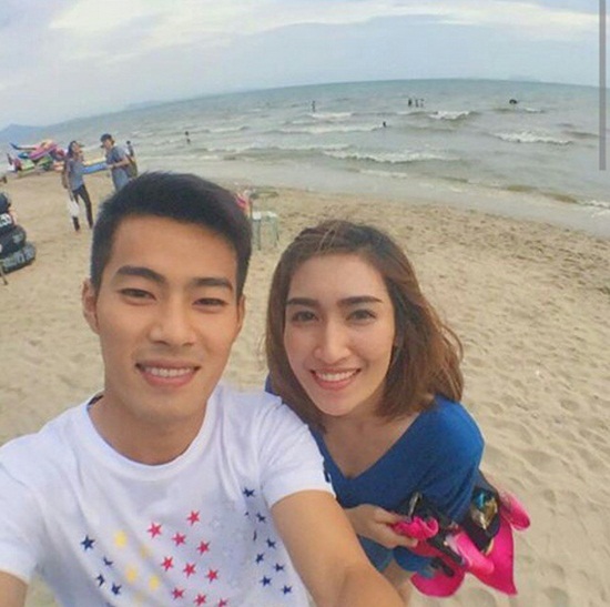 ตัง สารัช กับ จ๋า แฟนสาว ตัง สารัช กับ จ๋า แฟนสาว