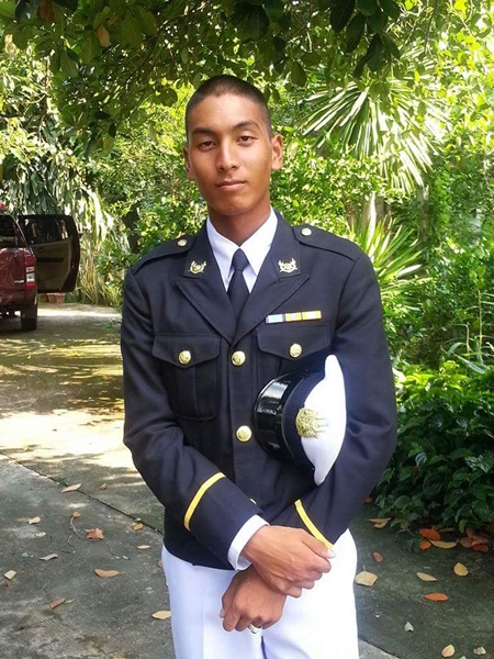 นักเรียนเตรียมทหารฮีโร่ ช่วยชีวิตเด็ก นักเรียนเตรียมทหารฮีโร่ ช่วยชีวิตเด็ก