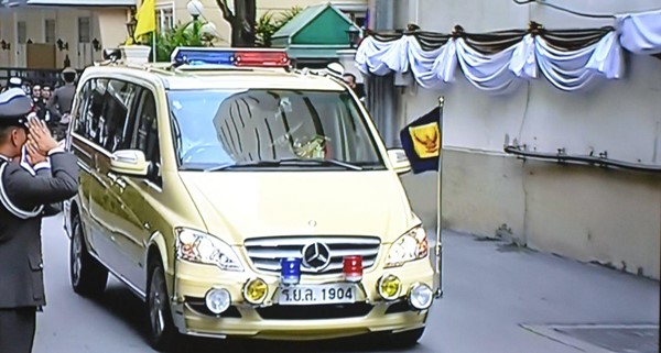 รถยนต์พระที่นั่ง, รถยนต์พระที่นั่ง,