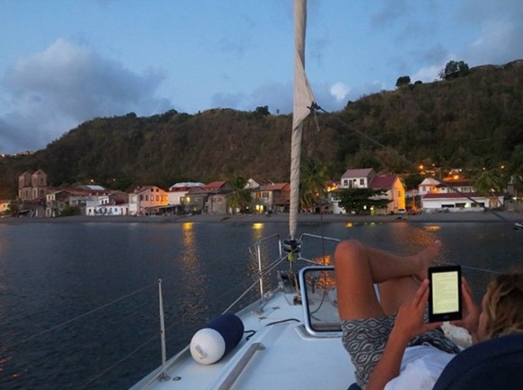 คู่รักล่องเรือรอบโลก คู่รักล่องเรือรอบโลก