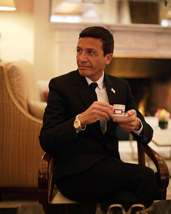 โอมาร์ ฮาร์ฟูช โอมาร์ ฮาร์ฟูช