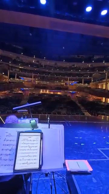 นักดนตรีบนเรือสำราญ นักดนตรีบนเรือสำราญ