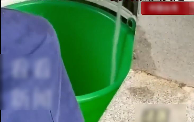 ศพในแทงก์น้ำ ศพในแทงก์น้ำ