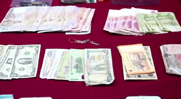 จับแก๊งกรีดกระเป๋าวันสงกรานต์ จับแก๊งกรีดกระเป๋าวันสงกรานต์