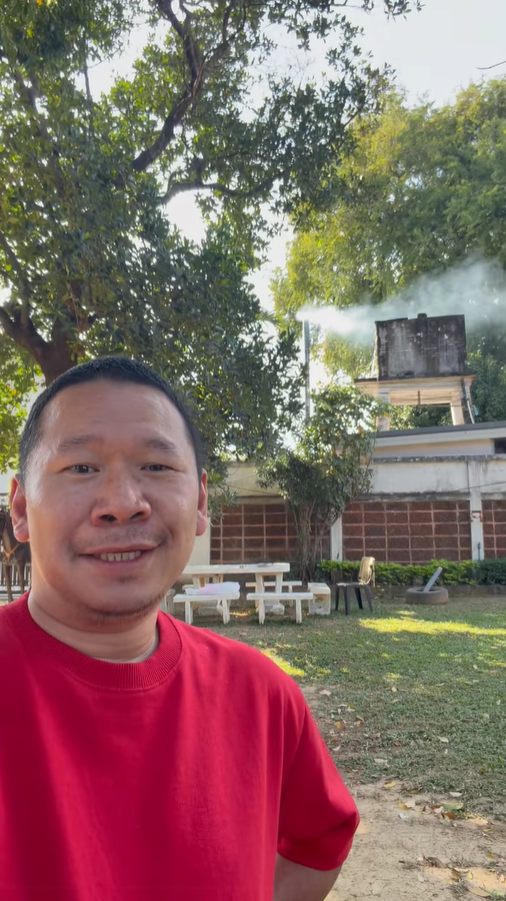 มะเดี่ยว ชูเกียรติ โวยร้านพิซซ่า มะเดี่ยว ชูเกียรติ โวยร้านพิซซ่า