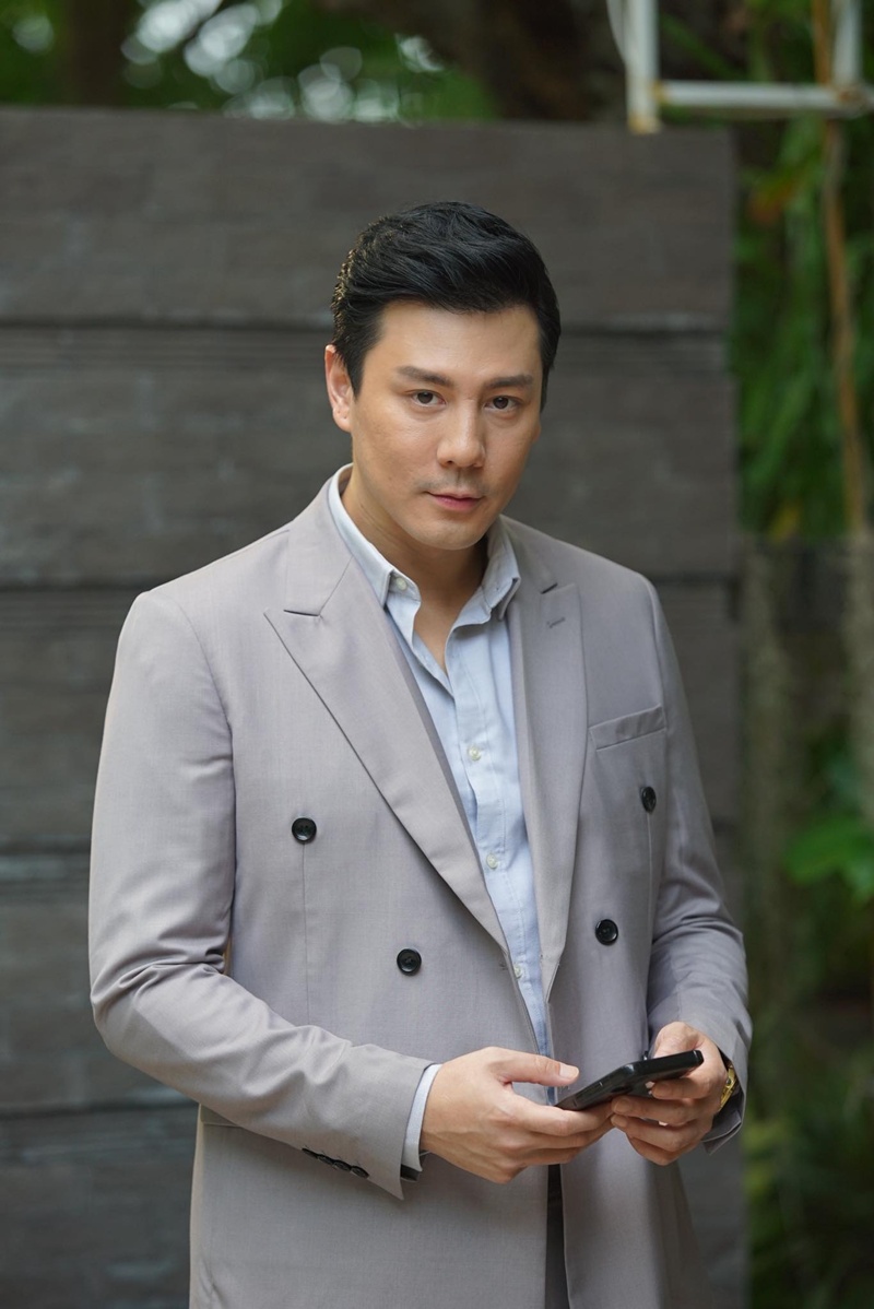 คุณหญิงสุดารัตน์ เกยุราพันธุ์ คุณหญิงสุดารัตน์ เกยุราพันธุ์