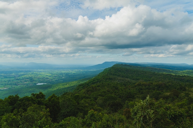ดร.ธรณ์ เปิดแผนที่แดนสวรรค์ในไทย ดร.ธรณ์ เปิดแผนที่แดนสวรรค์ในไทย