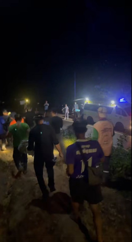 ทริปเดินป่าชมวิว กลายเป็นภารกิจช่วยชีวิตคนถูกฟ้าผ่า ทริปเดินป่าชมวิว กลายเป็นภารกิจช่วยชีวิตคนถูกฟ้าผ่า