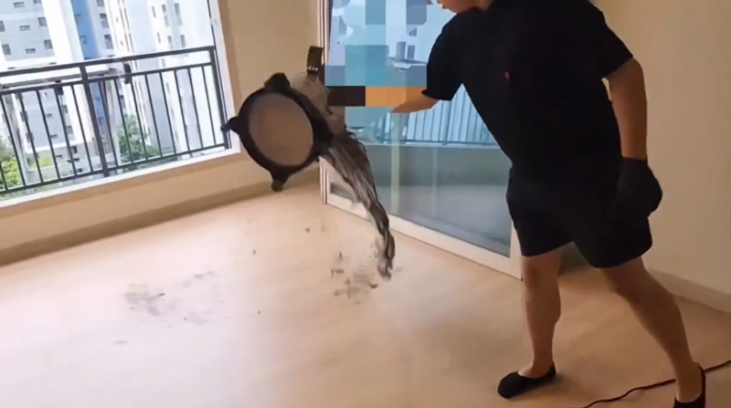 พนักงานทำความสะอาด พนักงานทำความสะอาด