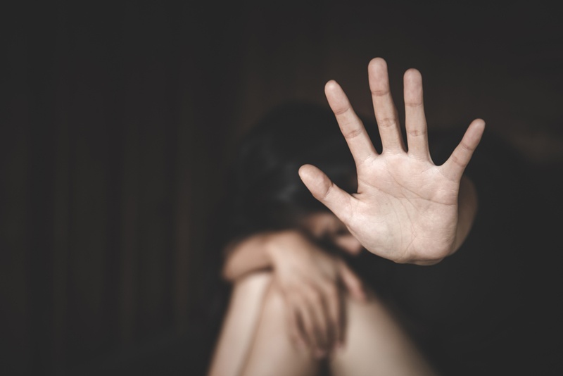 แก๊งทหารก่อเหตุล่วงละเมิดเด็กสาว 15 แก๊งทหารก่อเหตุล่วงละเมิดเด็กสาว 15