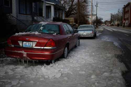 สหรัฐฯ ถูกแช่แข็งทั้งแผ่นดิน เตรียมรับมืออากาศเย็นลงอีก สหรัฐฯ ถูกแช่แข็งทั้งแผ่นดิน เตรียมรับมืออากาศเย็นลงอีก