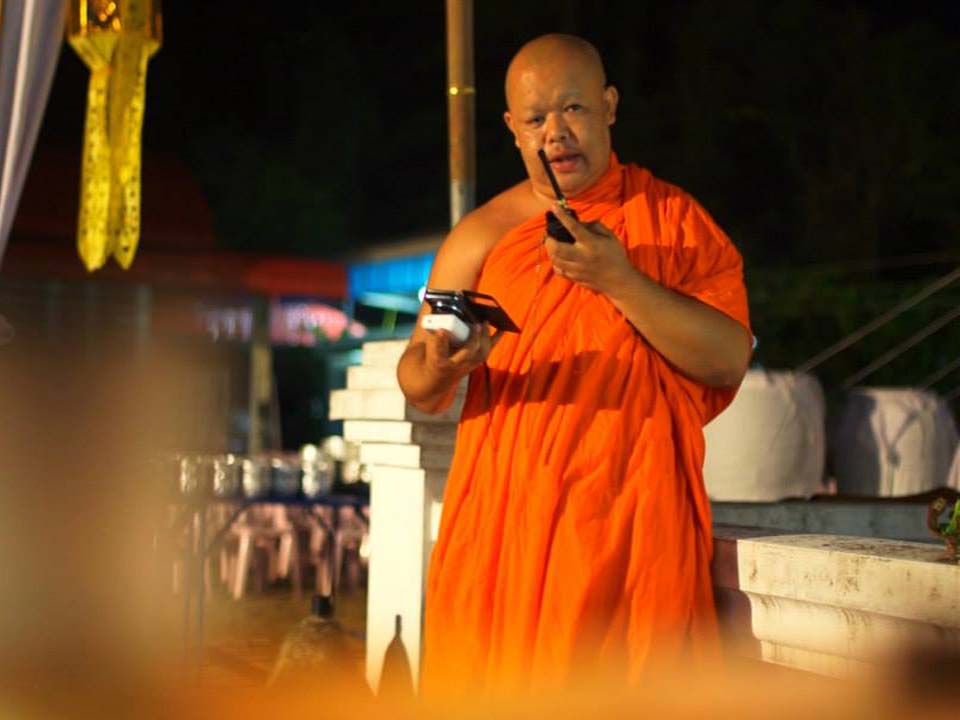 หลวงพี่เดียว เจ้าอาวาสนักกู้ภัย ผู้ช่วยคนให้พ้นทุกข์ หลวงพี่เดียว เจ้าอาวาสนักกู้ภัย ผู้ช่วยคนให้พ้นทุกข์