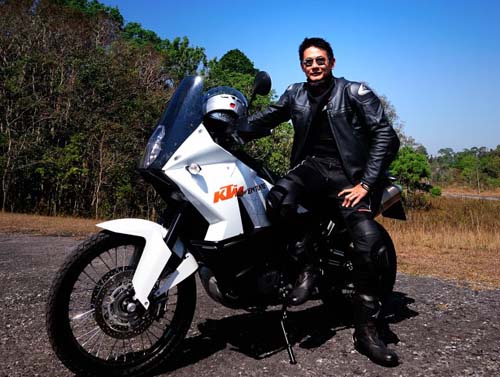 จุตินันท์ ภิรมย์ภักดี จุตินันท์ ภิรมย์ภักดี