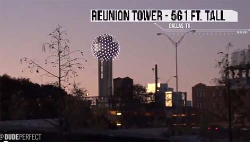 หนุ่มมะกันโยนลูกบาสจากหอสูง 168 ม. ลงห่วงสำเร็จ หนุ่มมะกันโยนลูกบาสจากหอสูง 168 ม. ลงห่วงสำเร็จ