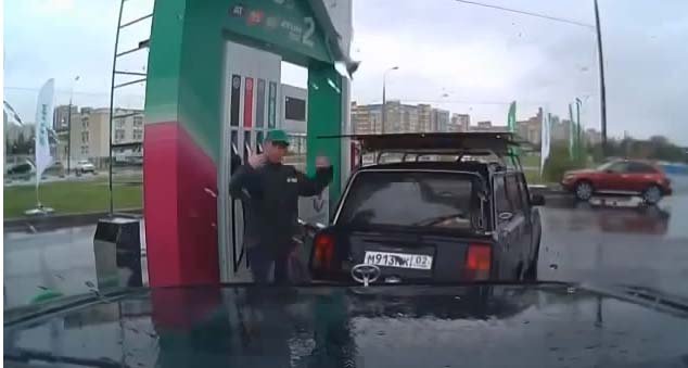 เด็กปั๊มรัสเซียโชว์ลีลาเบรคแดนซ์ เด็กปั๊มรัสเซียโชว์ลีลาเบรคแดนซ์