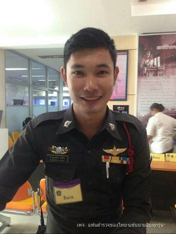 ตำรวจโดนรถชน ตำรวจโดนรถชน