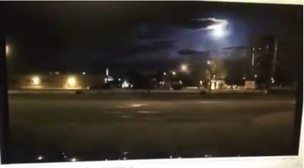 ลูกไฟปริศนา ลูกไฟปริศนา