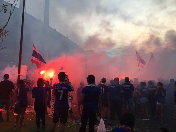 กองเชียร์ Ultras Thailand กองเชียร์ Ultras Thailand
