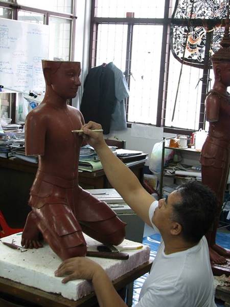 รูปปั้นคุณทองแดง รูปปั้นคุณทองแดง