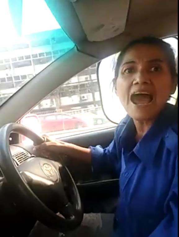 แท็กซี่หญิงไล่ผู้โดยสาร แท็กซี่หญิงไล่ผู้โดยสาร