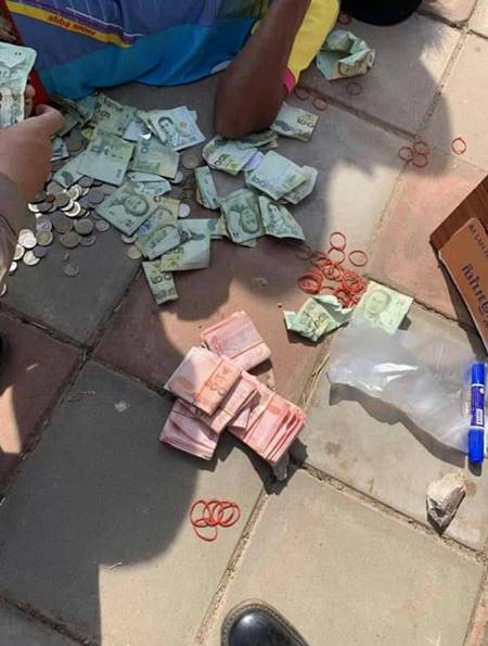 ขโมยเงินในตู้บริจาค ขโมยเงินในตู้บริจาค