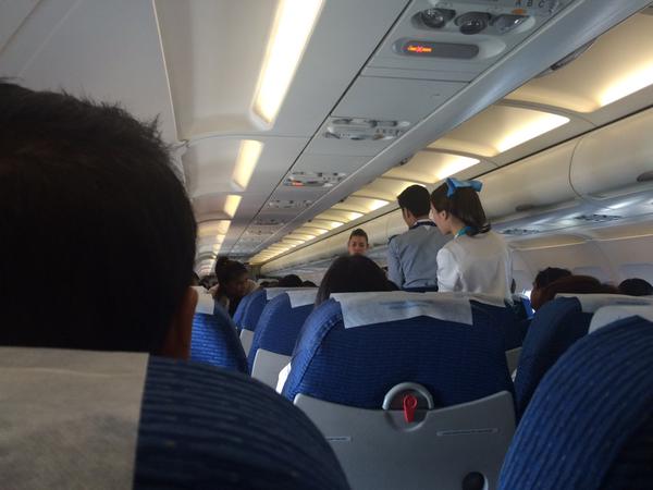 ระทึก นักท่องเที่ยวหายใจไม่ออกบนเครื่องบิน สุวรรณภูมิ-กระบี่ ระทึก นักท่องเที่ยวหายใจไม่ออกบนเครื่องบิน สุวรรณภูมิ-กระบี่