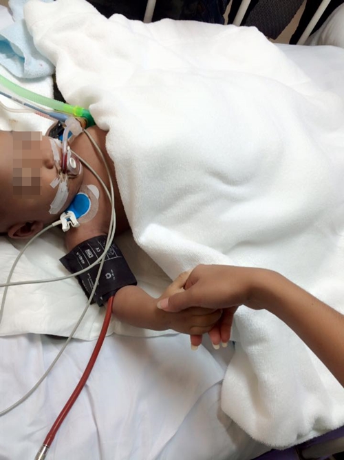 ล้มหัวฟาดพื้นเสียชีวิต ล้มหัวฟาดพื้นเสียชีวิต