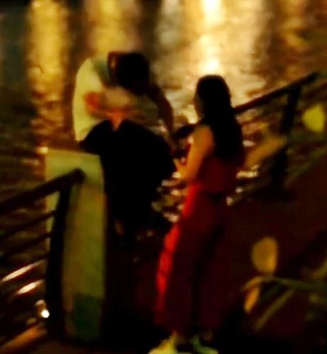 สาวจีนแบกแฟน สาวจีนแบกแฟน