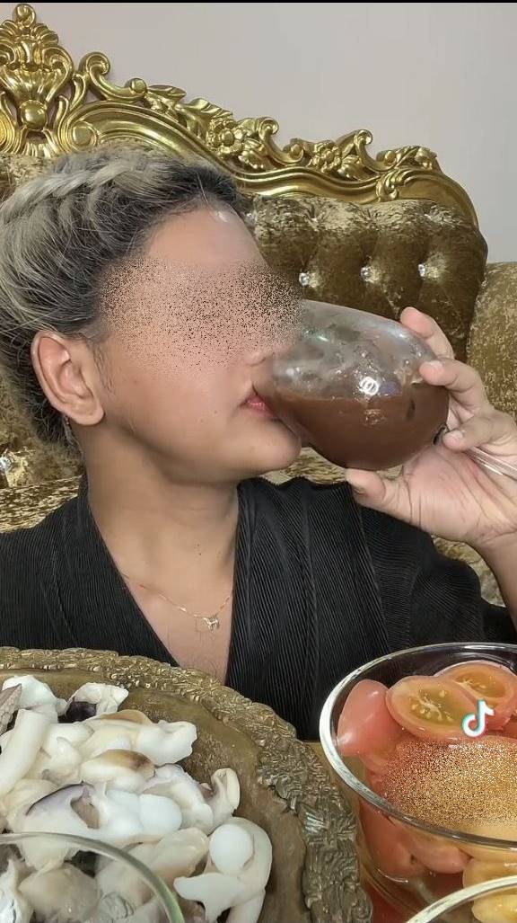 ซดน้ำปลาร้า ซดน้ำปลาร้า