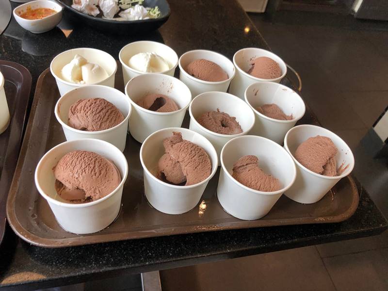 ไอติมบุฟเฟ่ต์ ไอติมบุฟเฟ่ต์