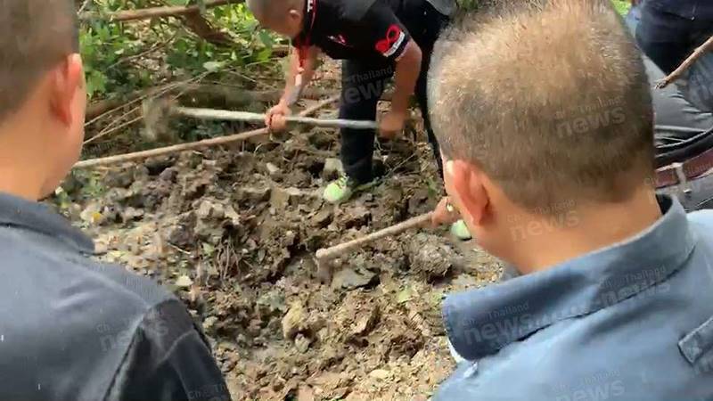 เสี่ยไอซ์ ฆ่าฝังดินสาวไซด์ไลน์ เสี่ยไอซ์ ฆ่าฝังดินสาวไซด์ไลน์