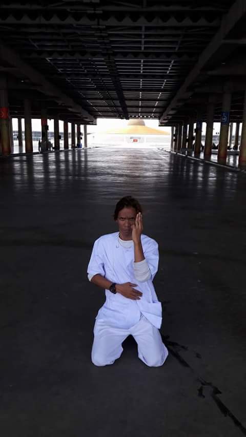 เสื้อแดง วัดธรรมกาย เสื้อแดง วัดธรรมกาย