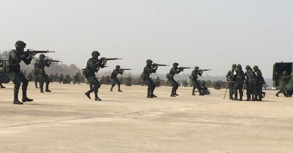 พล.ร.9 ซ้อมรบ พล.ร.9 ซ้อมรบ