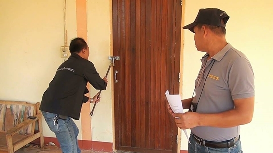 ค้นทำแท้งเถื่อน ใช้วิธีพิศดาร ฉีดน้ำส้มสายชูเข้าช่องคลอด สาวหวิดตายทั้งกลม ค้นทำแท้งเถื่อน ใช้วิธีพิศดาร ฉีดน้ำส้มสายชูเข้าช่องคลอด สาวหวิดตายทั้งกลม