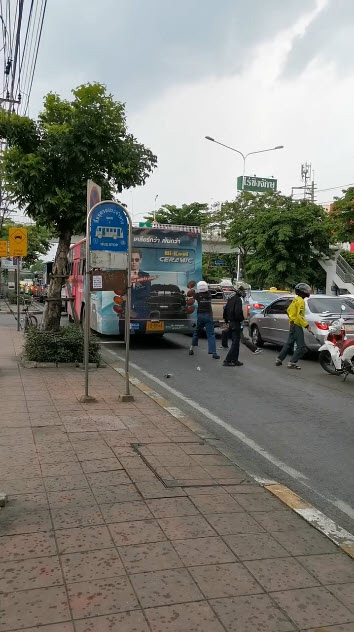 เด็กช่างตีกัน เด็กช่างตีกัน