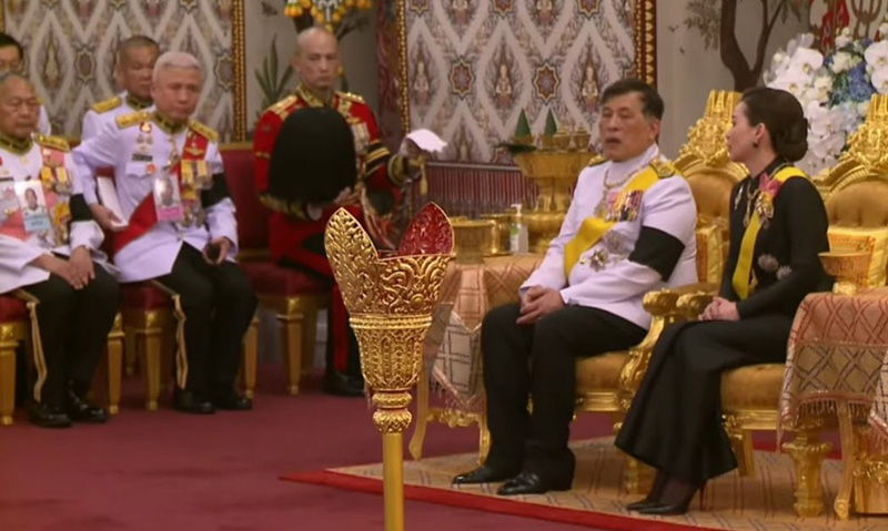 พิธีธรรมสวดพระอภิธรรมพระบรมศพ สมเด็จพระบรมราชชนนีพันปีหลวง พิธีธรรมสวดพระอภิธรรมพระบรมศพ สมเด็จพระบรมราชชนนีพันปีหลวง