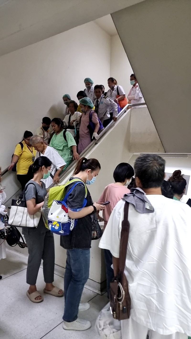 โรงพยาบาลตากสิน โรงพยาบาลตากสิน