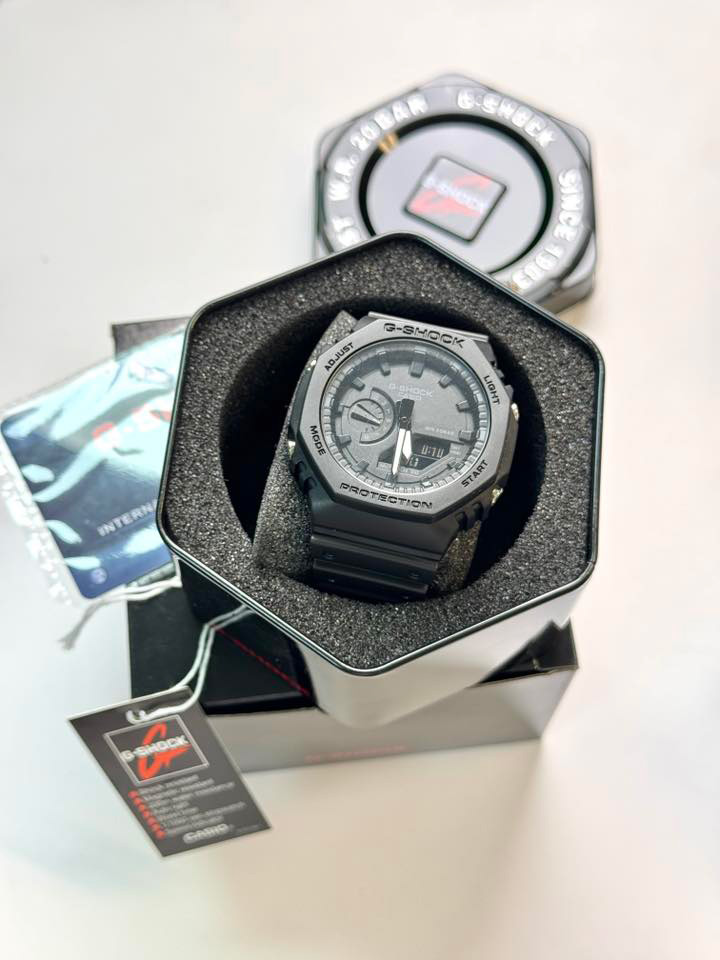 บุกจับโกดัง หลอกขาย Gadget ปลอม แบรนด์ดังเพียบ บุกจับโกดัง หลอกขาย Gadget ปลอม แบรนด์ดังเพียบ