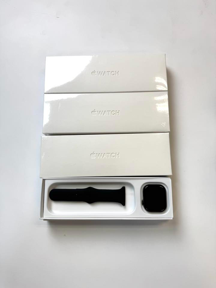 บุกจับโกดัง หลอกขาย Gadget ปลอม แบรนด์ดังเพียบ บุกจับโกดัง หลอกขาย Gadget ปลอม แบรนด์ดังเพียบ