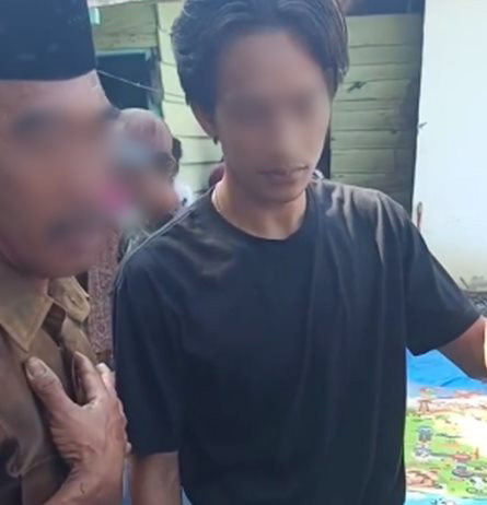 หนุ่มจับได้เมียนอกใจ ยกให้ชู้ทั้งน้ำตา พาไปส่งถึงมือ หนุ่มจับได้เมียนอกใจ ยกให้ชู้ทั้งน้ำตา พาไปส่งถึงมือ