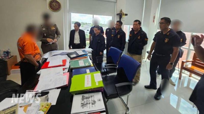 ผอ.กองช่าง พร้อมเงินสินบน 4 แสน ผอ.กองช่าง พร้อมเงินสินบน 4 แสน