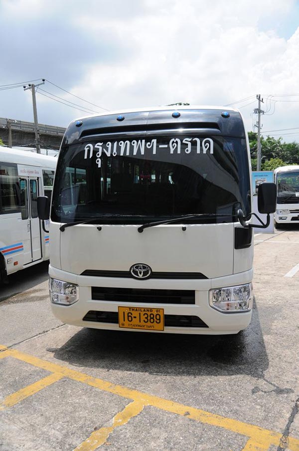 รถตู้แบบใหม่ รถตู้แบบใหม่