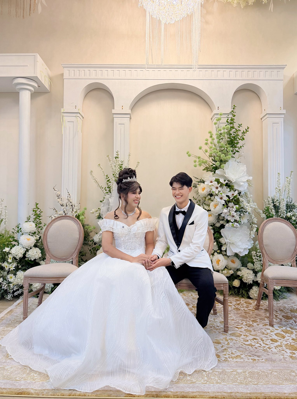 ไพรวัลย์ วรรณบุตร ไพรวัลย์ วรรณบุตร