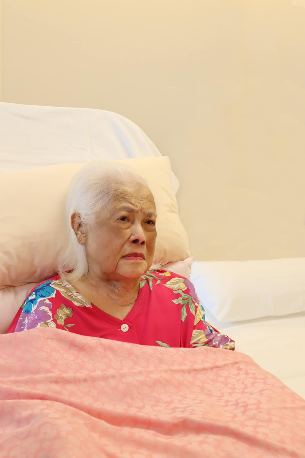 สมเด็จพระนางเจ้าสิริกิติ์ พระบรมราชินีนาถ พระบรมราชชนนีพันปีหลวง สมเด็จพระนางเจ้าสิริกิติ์ พระบรมราชินีนาถ พระบรมราชชนนีพันปีหลวง