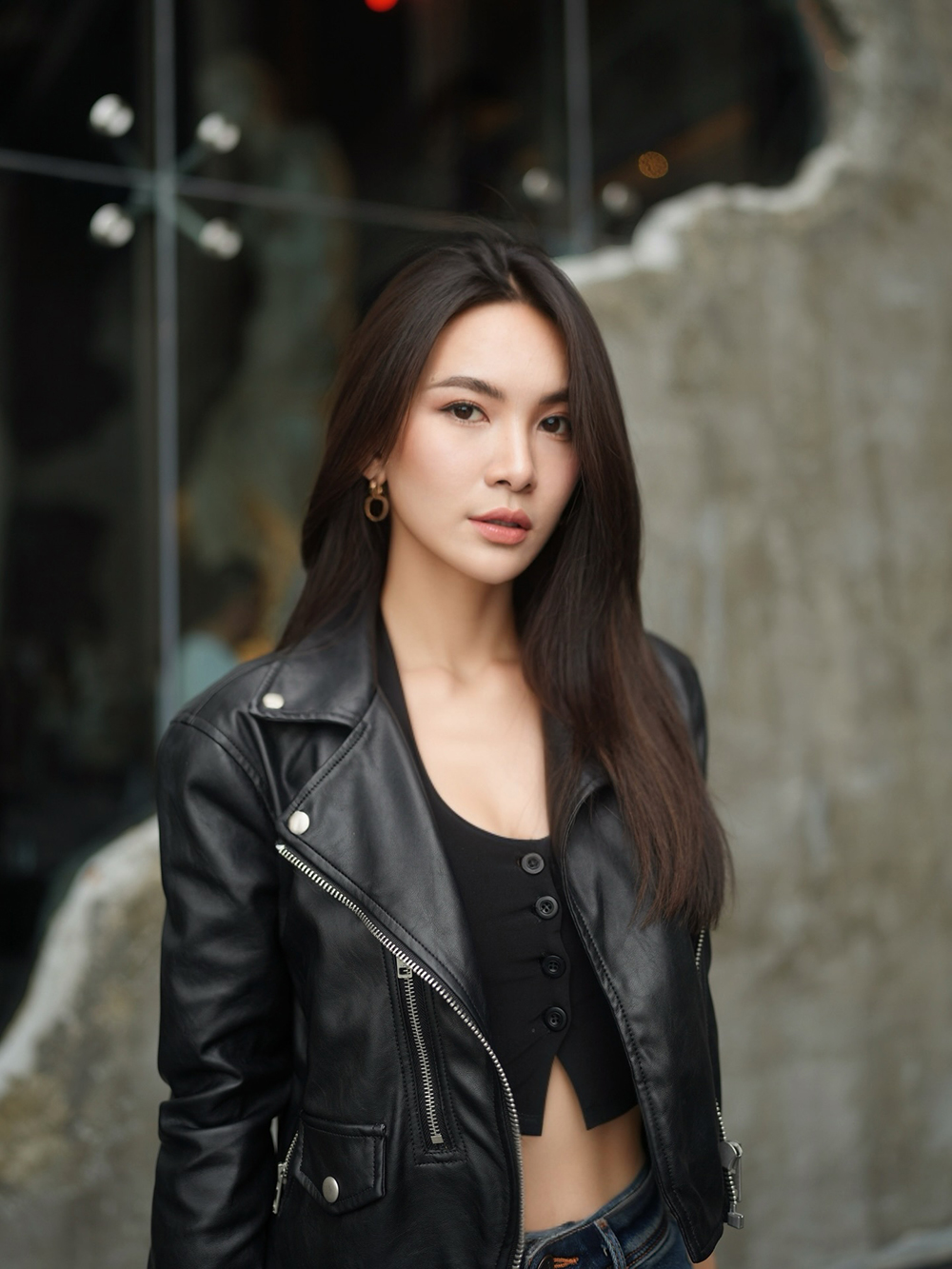 ผู้กองแคท ร.ต.อ.หญิง อาทิติยา เบ็ญจะปัก ผู้กองแคท ร.ต.อ.หญิง อาทิติยา เบ็ญจะปัก