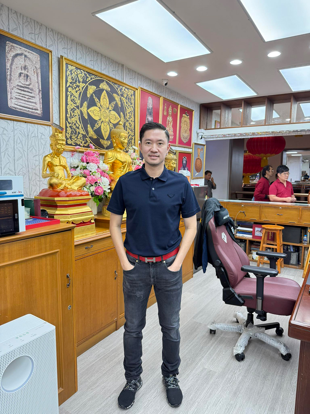 บอย ท่าพระจันทร์ บอย ท่าพระจันทร์