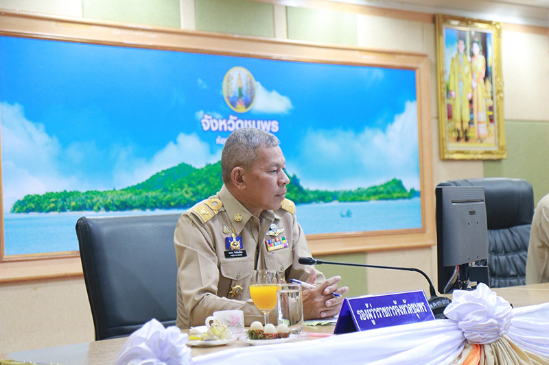 สมพร ปัจฉิมเพ็ชร อดีตรองผู้ว่าราชการจังหวัดชุมพร สมพร ปัจฉิมเพ็ชร อดีตรองผู้ว่าราชการจังหวัดชุมพร