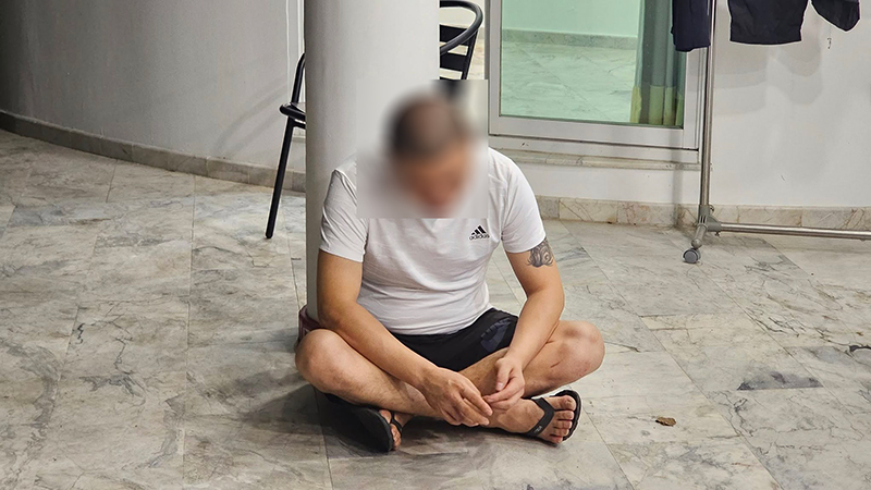 บุกบ้านหรูจีนเทา เจอแท่นผลิตสารเคมี บุกบ้านหรูจีนเทา เจอแท่นผลิตสารเคมี