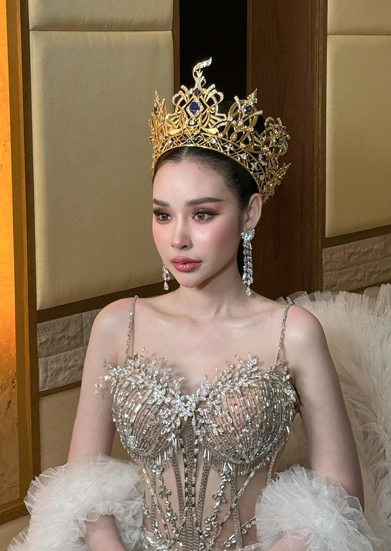 ฟ้าบาร์บี้ วิศัลย์ศยา น้องชายถูกตำรวจรุม ฟ้าบาร์บี้ วิศัลย์ศยา น้องชายถูกตำรวจรุม