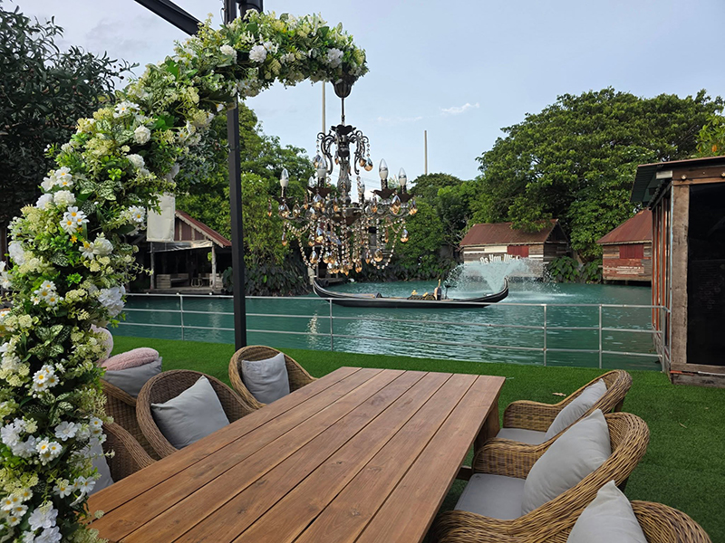 หม่อมถนัดแดก ร้านโดนน้ำท่วม หม่อมถนัดแดก ร้านโดนน้ำท่วม